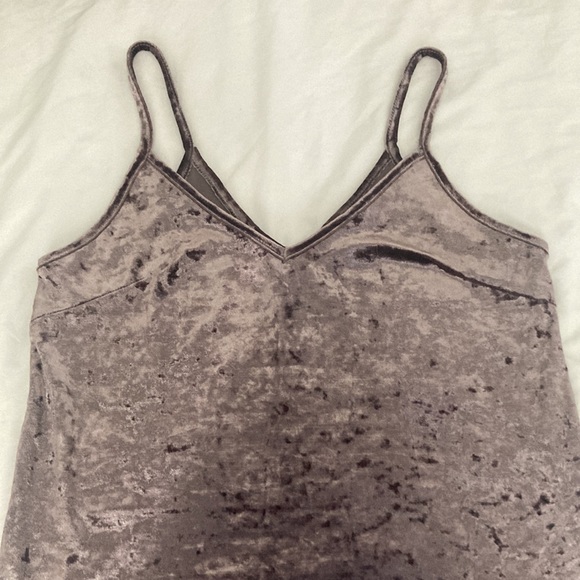 Velvet Mauve Spaghetti Tank. Size Small. - Picture 2 of 7